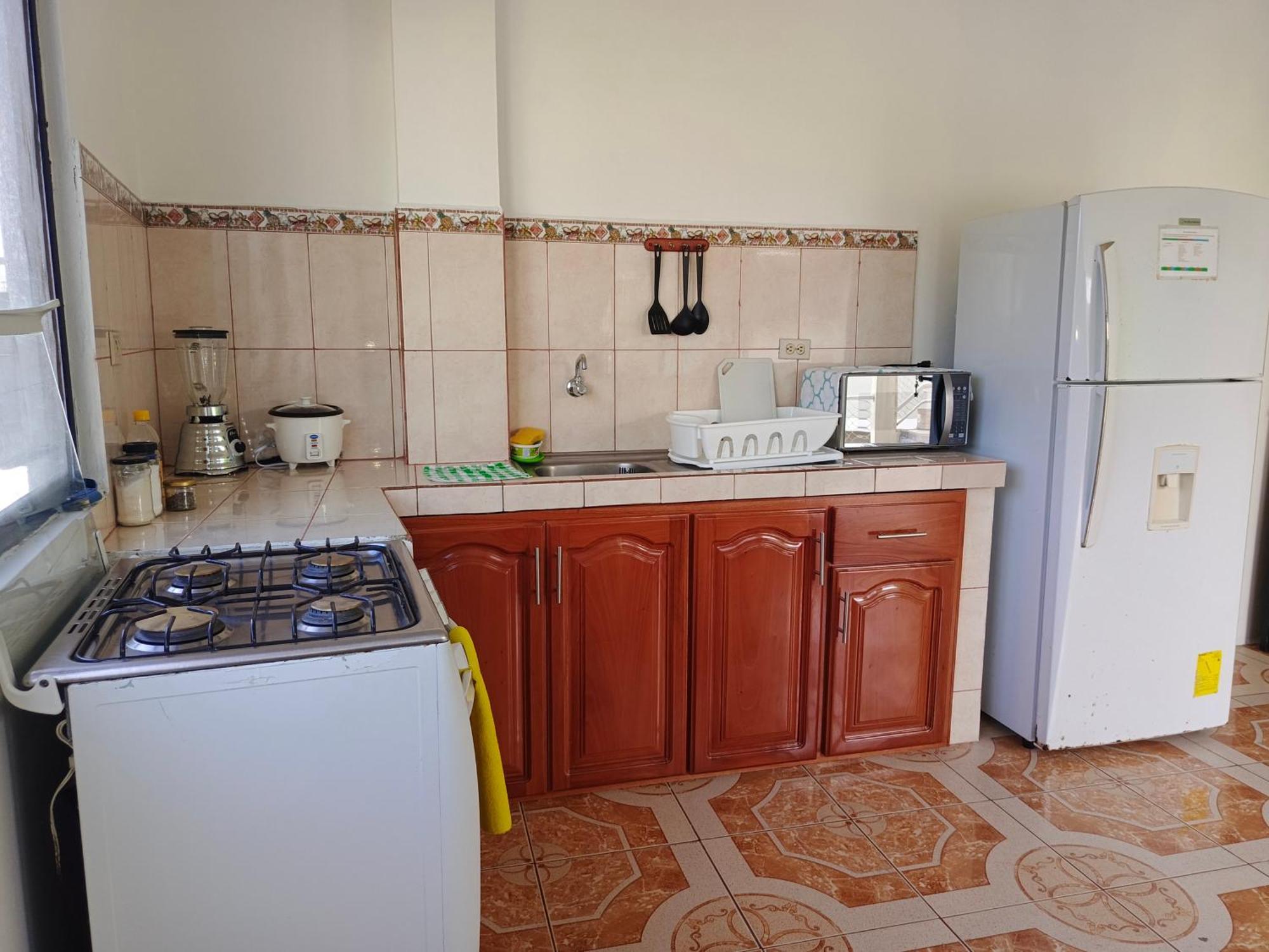 Teresita'S House Suites Con Cocina Privada ปูแอร์โต บาเกริโซ โมเรโน ภายนอก รูปภาพ