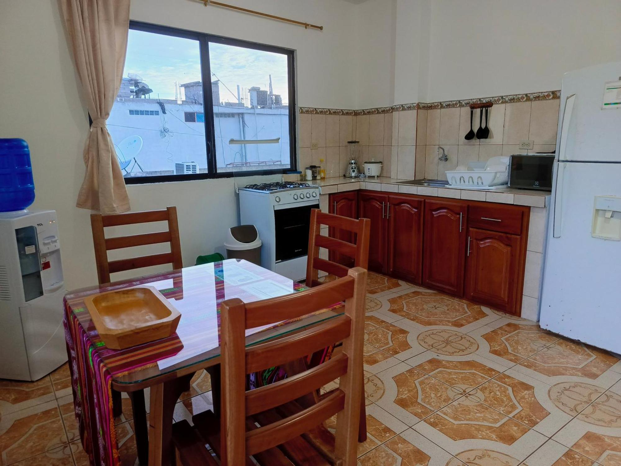 Teresita'S House Suites Con Cocina Privada ปูแอร์โต บาเกริโซ โมเรโน ภายนอก รูปภาพ