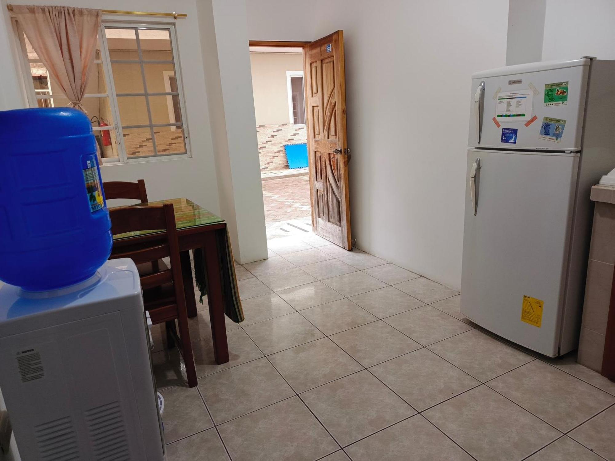 Teresita'S House Suites Con Cocina Privada ปูแอร์โต บาเกริโซ โมเรโน ภายนอก รูปภาพ