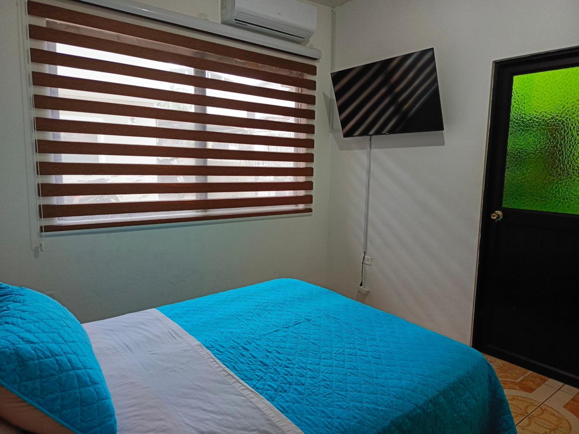 Teresita'S House Suites Con Cocina Privada ปูแอร์โต บาเกริโซ โมเรโน ภายนอก รูปภาพ
