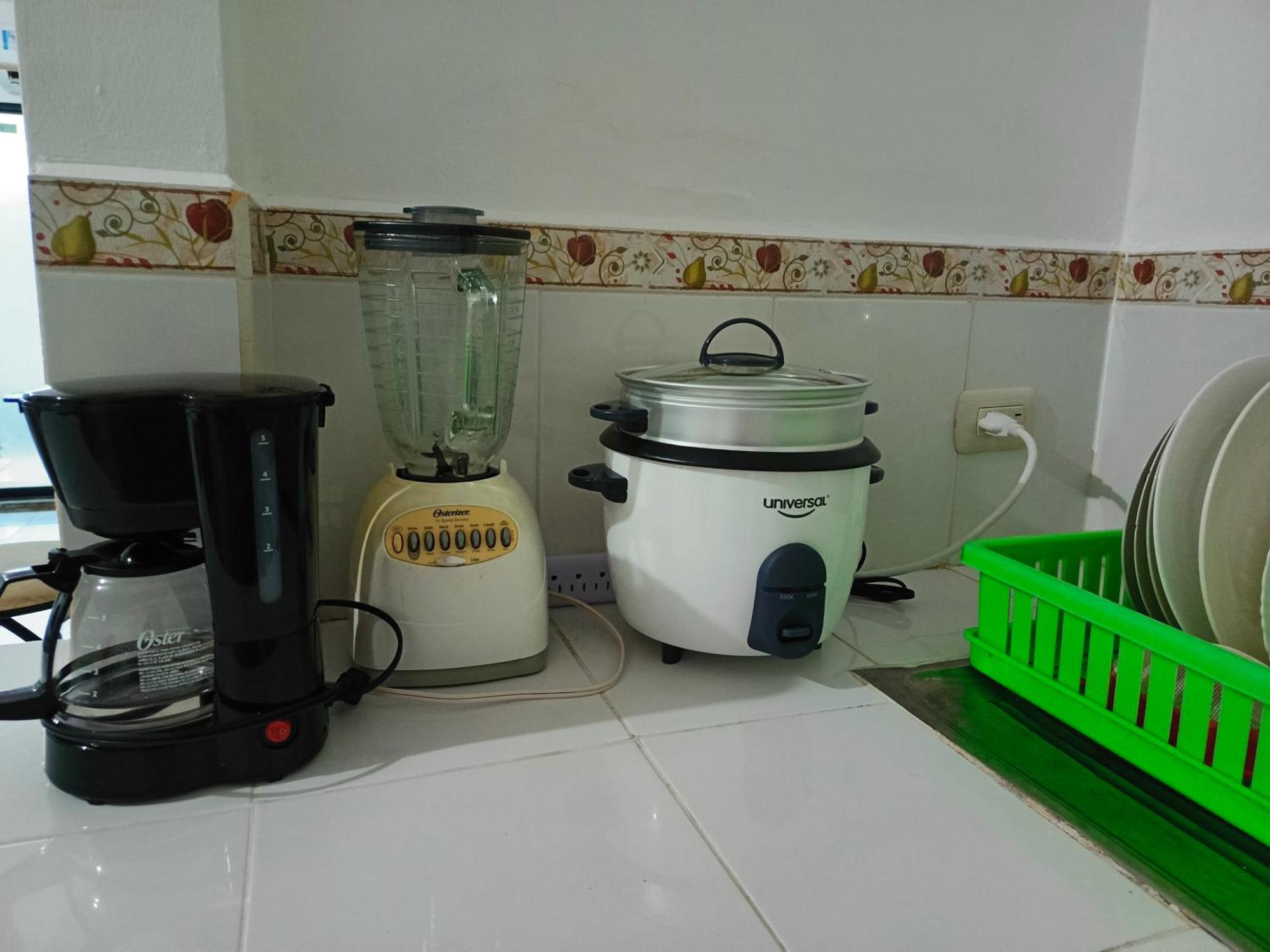 Teresita'S House Suites Con Cocina Privada ปูแอร์โต บาเกริโซ โมเรโน ภายนอก รูปภาพ